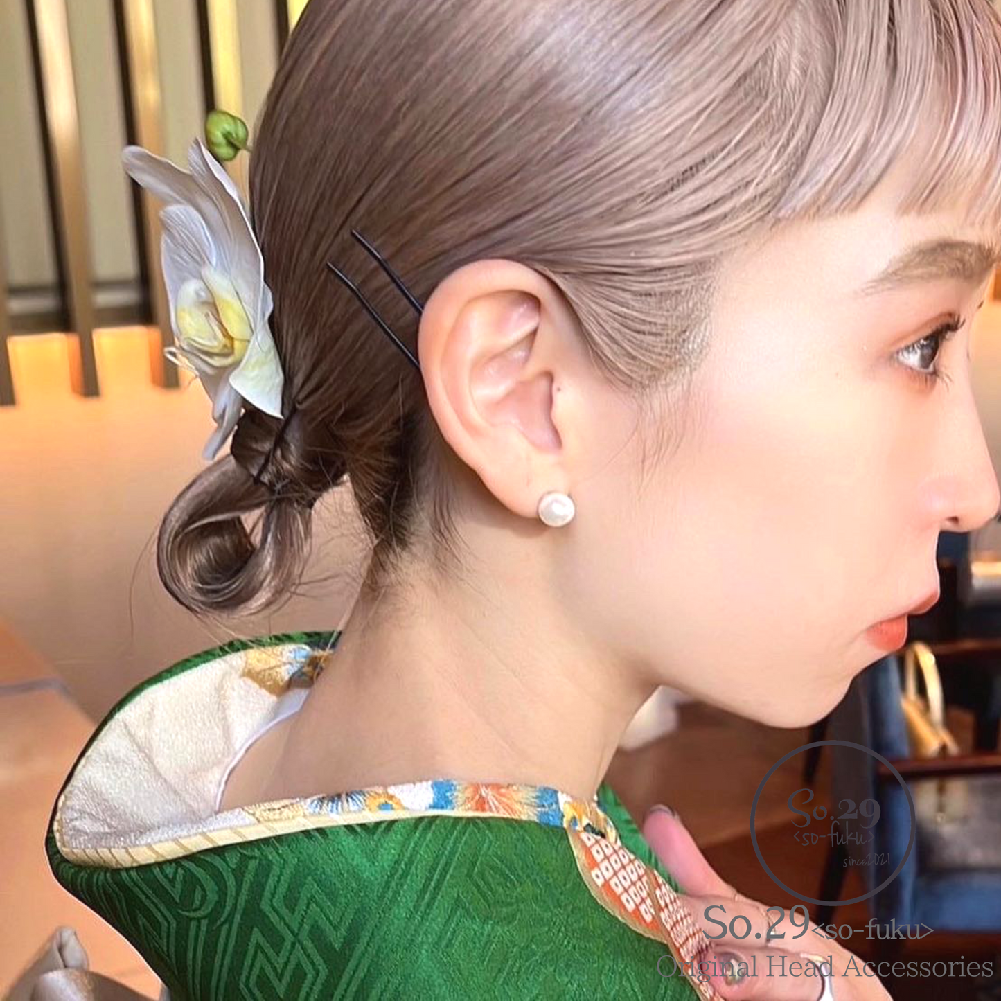 No.168|胡蝶蘭の髪飾り (白)|白無垢・色打掛・結婚式に