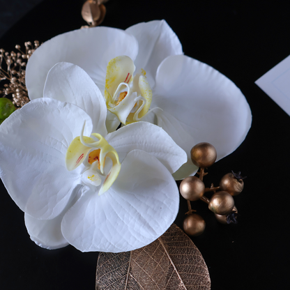 No.177｜胡蝶蘭とベリーの髪飾り（グリーン）｜白無垢・色打掛・結婚式に