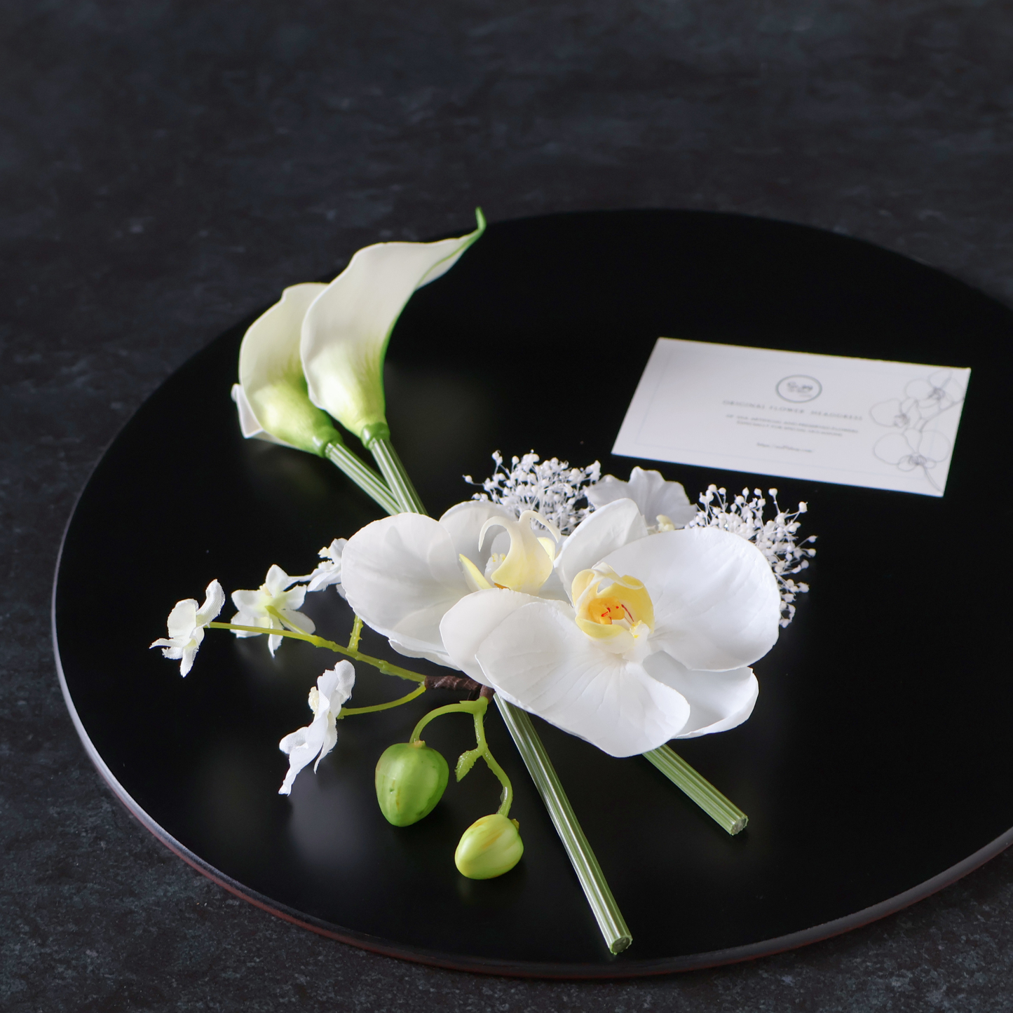 No.251｜カラーリリーと胡蝶蘭の髪飾り（白）｜白無垢・色打掛・結婚式に