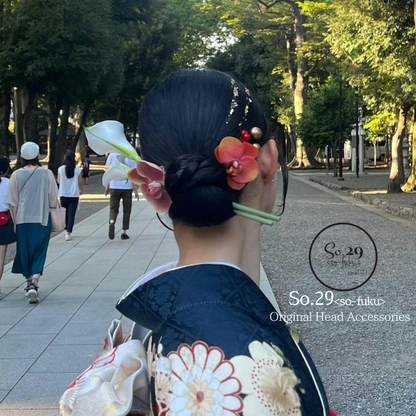 No.235｜カラーリリーと胡蝶蘭の髪飾り（オレンジ）｜結婚式・成人式・卒業式に