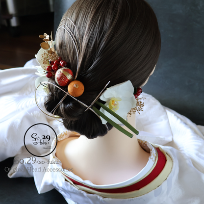 No.236｜カラーリリーと胡蝶蘭の髪飾り（赤）｜白無垢・色打掛・結婚式に