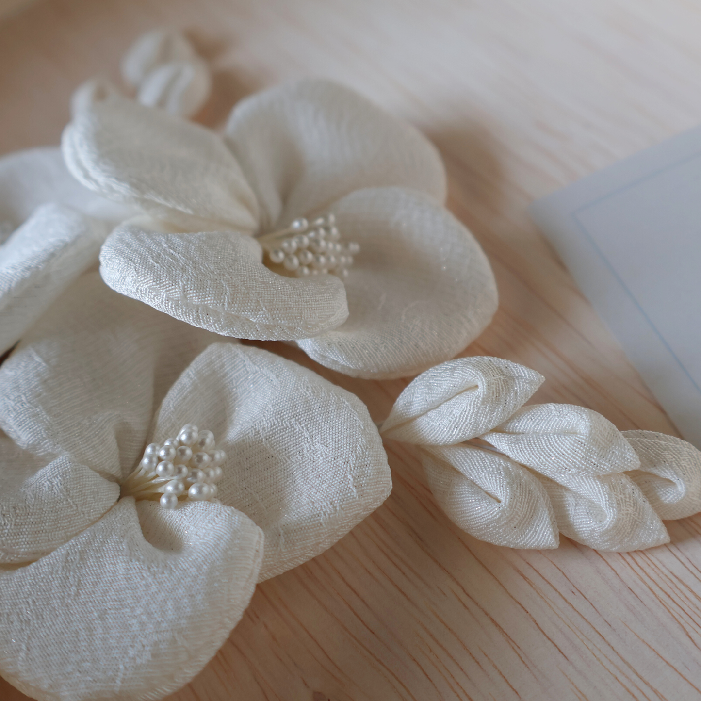 No.241｜絹花〈きぬばな〉｜月白／5点セット｜白無垢・色打掛・結婚式に