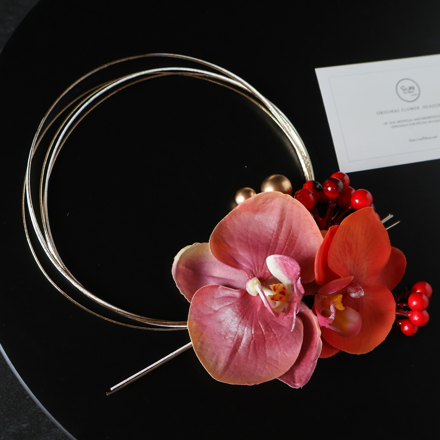 No.243｜胡蝶蘭とベリーの髪飾り（オレンジ）｜結婚式・成人式・卒業式に